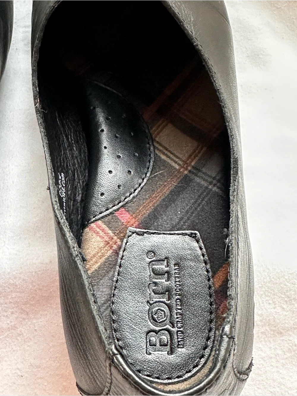 Born Women's Black Leather Slip-On Flats